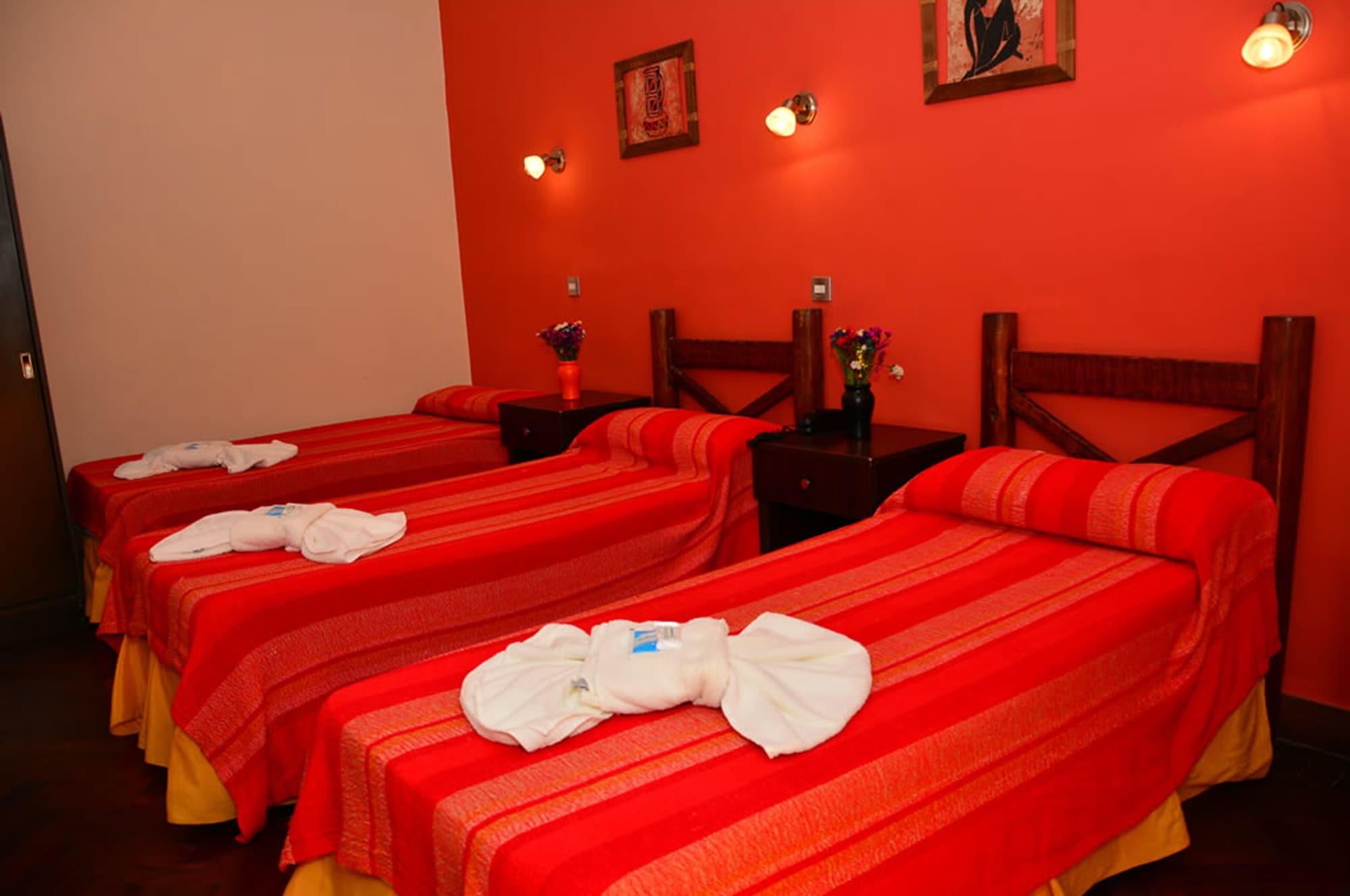 Hotel La Giralda Salta Esterno foto