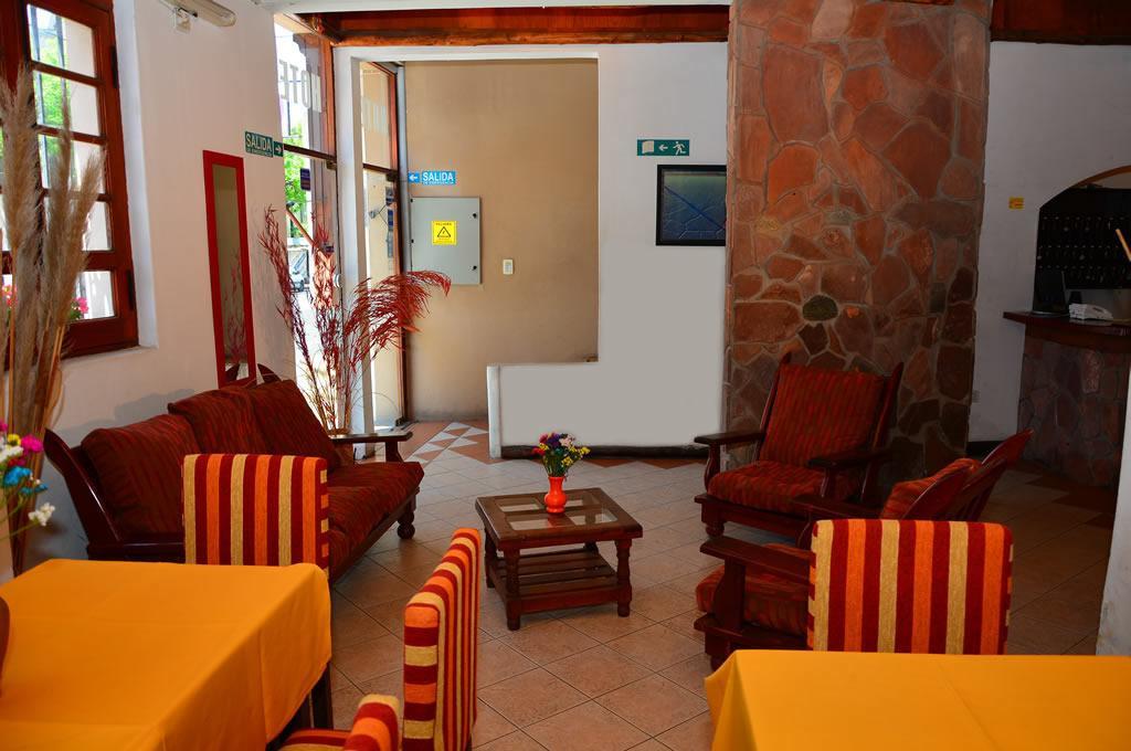 Hotel La Giralda Salta Esterno foto