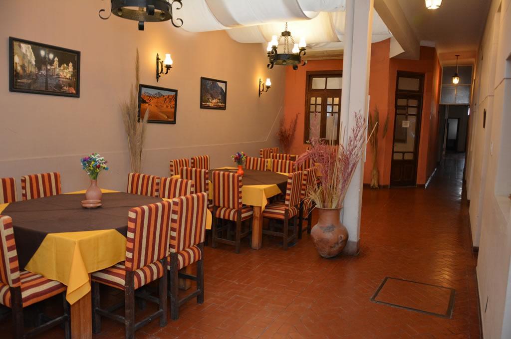 Hotel La Giralda Salta Esterno foto
