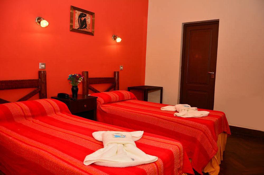 Hotel La Giralda Salta Esterno foto