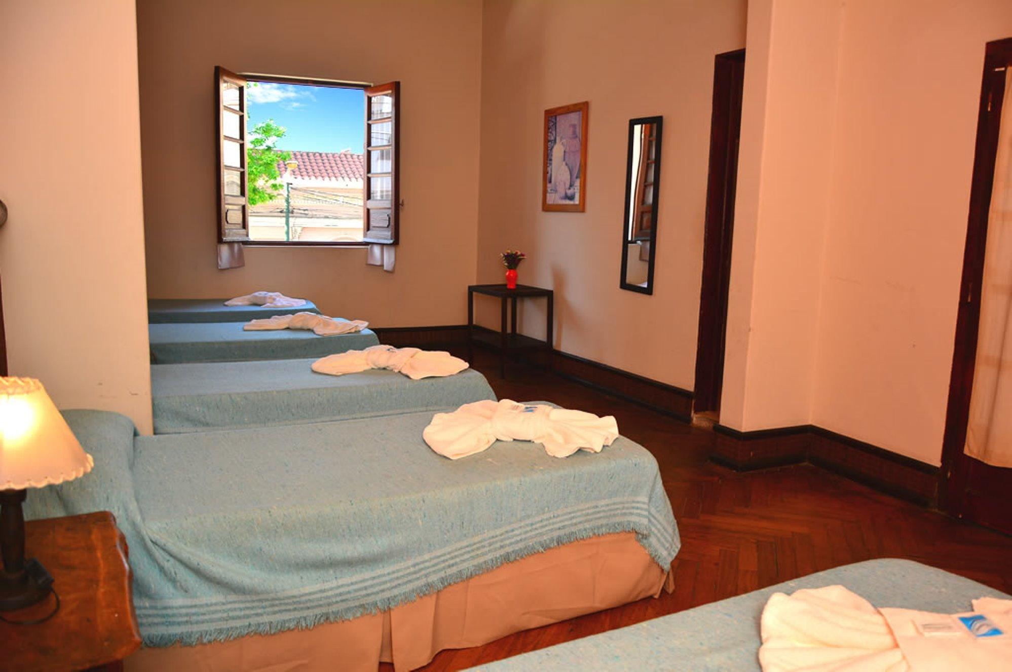 Hotel La Giralda Salta Esterno foto